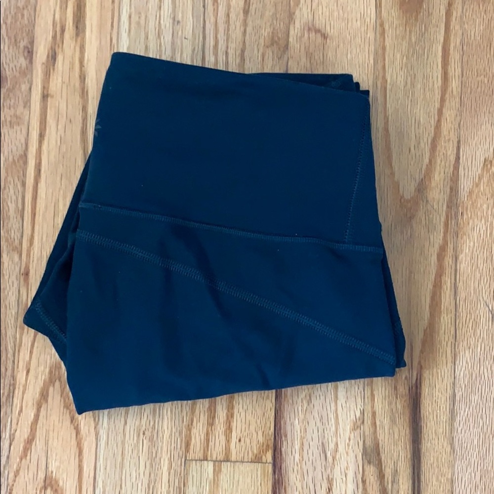 Athleta stealth Capri